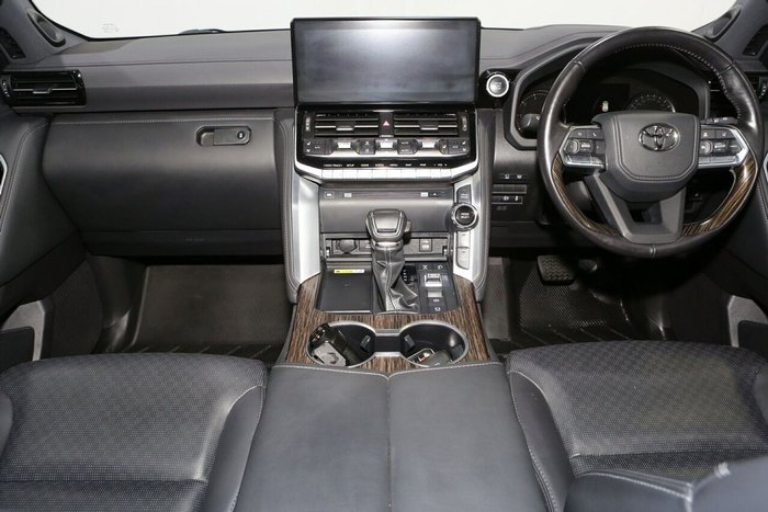 2022 Toyota Landcruiser Sahara