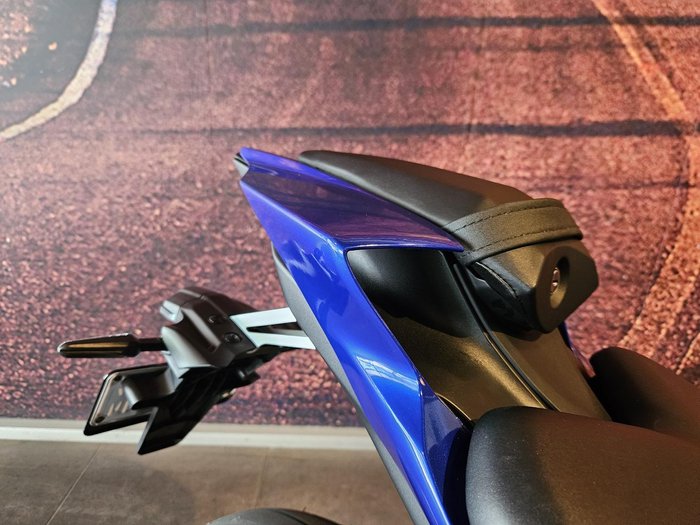 2025 Yamaha YZF-R7 LAMs YZF-R Blue