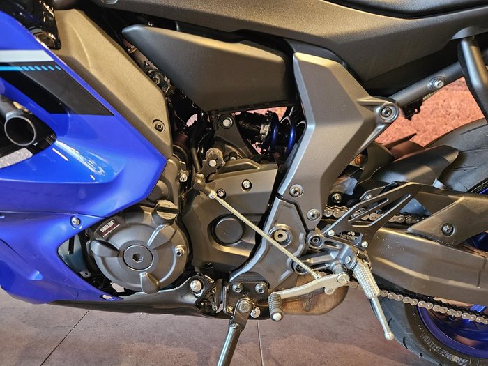 2025 Yamaha YZF-R7 LAMs YZF-R Blue