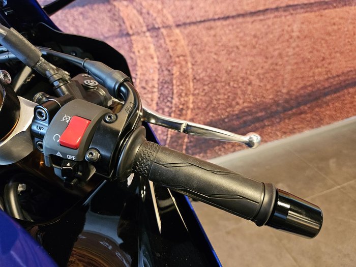 2025 Yamaha YZF-R7 LAMs YZF-R Blue