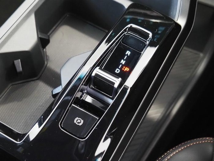 2025 KGM Musso EV AWD