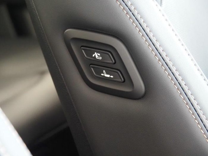 2025 KGM Musso EV AWD