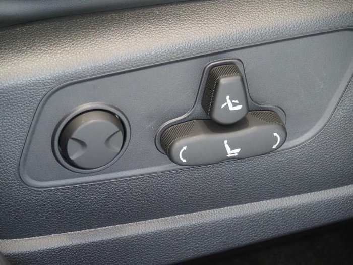 2025 KGM Musso EV AWD