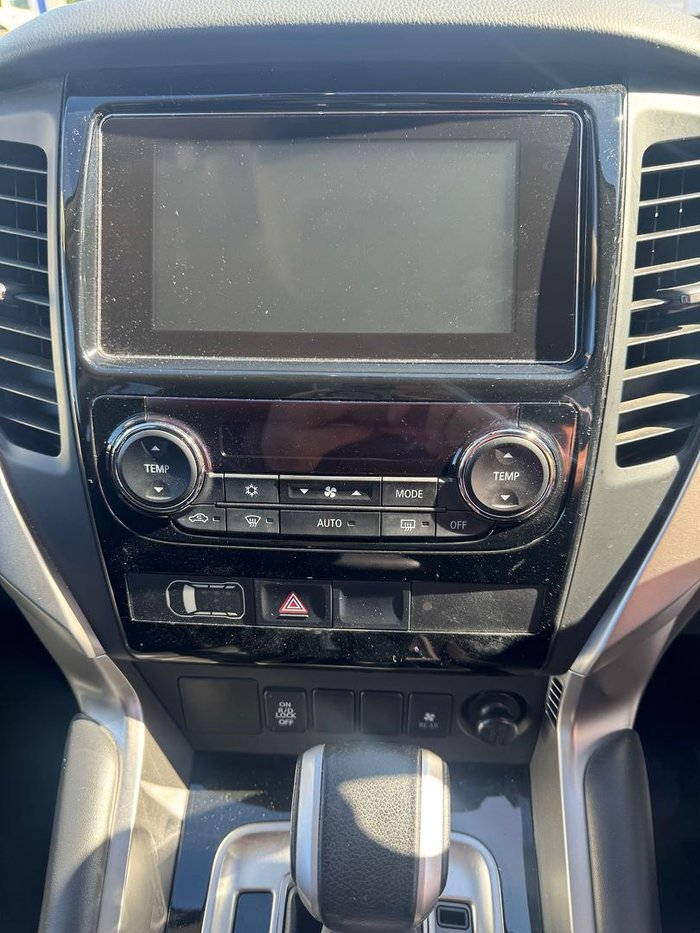 2018 Mitsubishi Pajero Sport Black Edition QE MY19 4X4 Dual Range Starlight