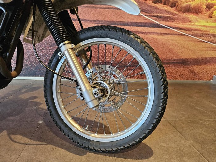 2018 Suzuki DR650SE DR White