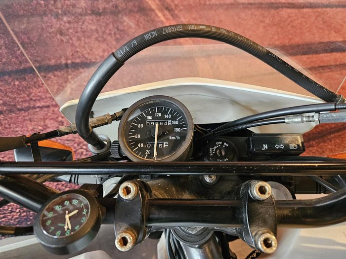 2018 Suzuki DR650SE DR White