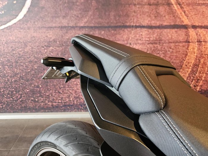 2019 Honda CB650R CB Red