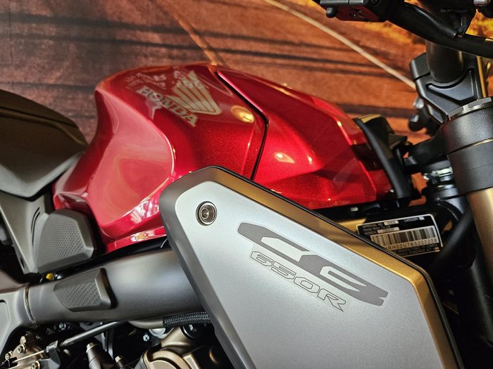 2019 Honda CB650R CB Red