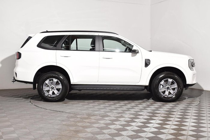 2025 Ford Everest Ambiente