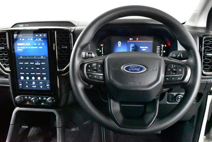 2025 Ford Everest Ambiente