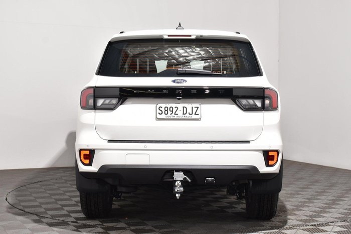 2025 Ford Everest Ambiente