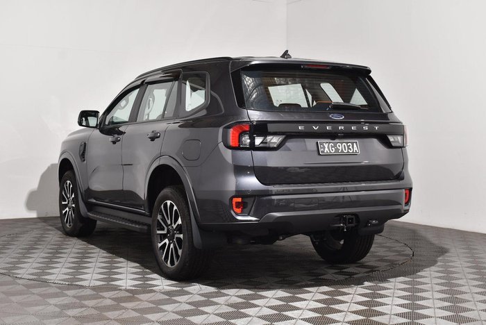 2025 Ford Everest Ambiente