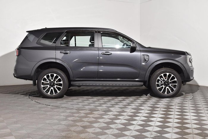 2025 Ford Everest Ambiente