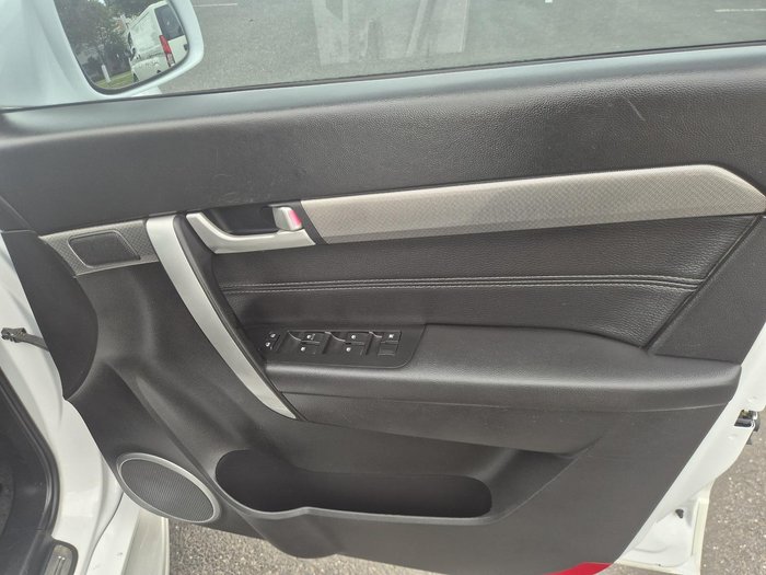 2016 Holden Captiva LTZ CG MY16 AWD Summit White