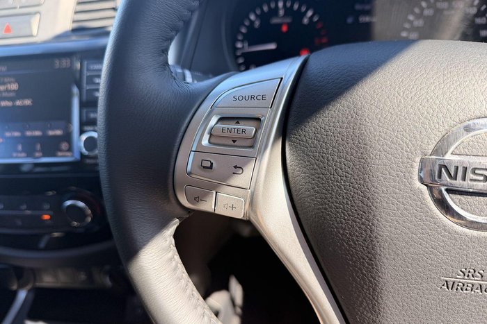 2020 Nissan Navara ST D23 Series 4 4X4 Dual Range Polar White