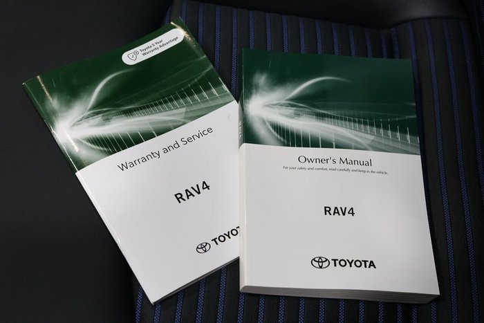 2024 Toyota RAV4 XSE