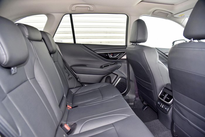 2025 Subaru Outback AWD Touring XT 6GEN MY25 AWD Ice Silver