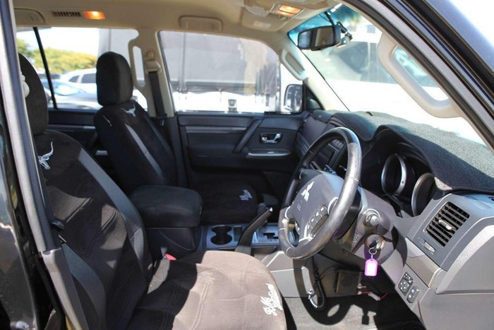 2014 Mitsubishi Pajero GLX-R