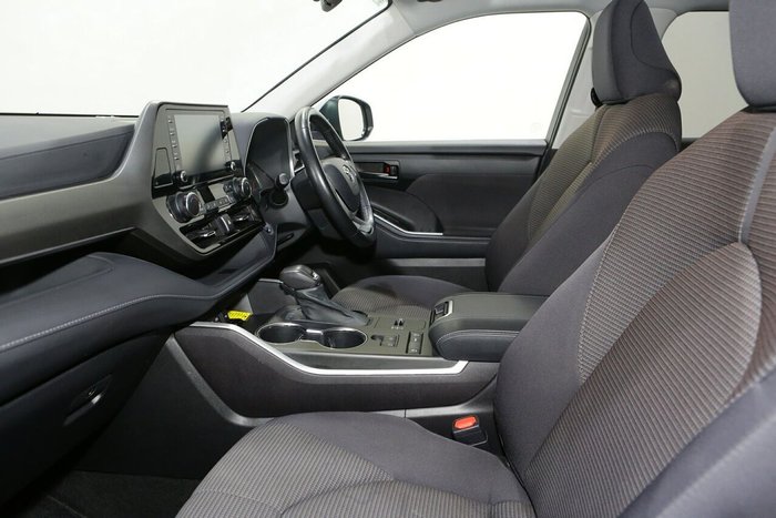 2022 Toyota Kluger GX