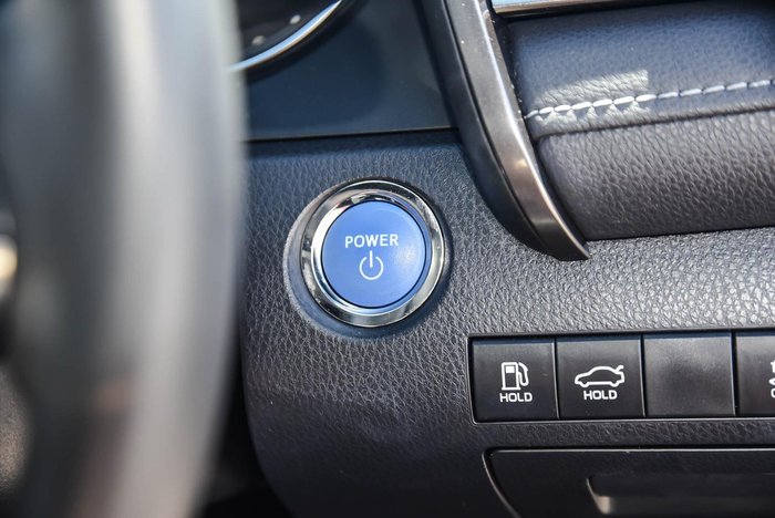 2023 Toyota Camry SX