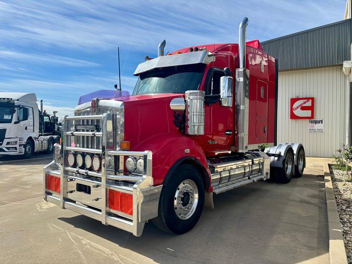 2019 Kenworth T610 Sar With 55Inch Sleeper & Recent Engine Rebuild In Stock Now! Red