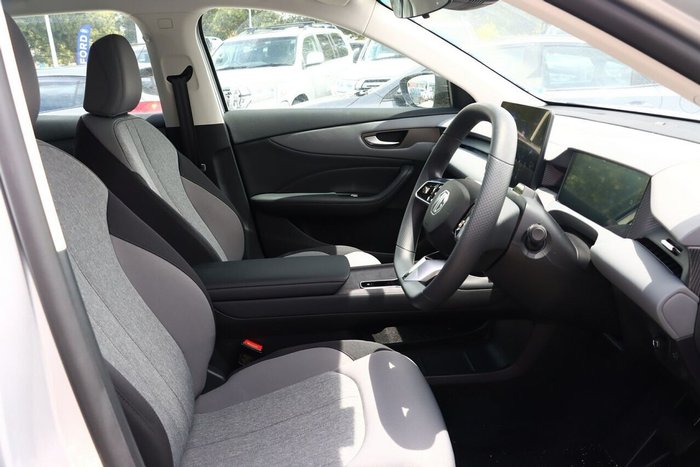 2025 MG MGS5 EV Excite 62