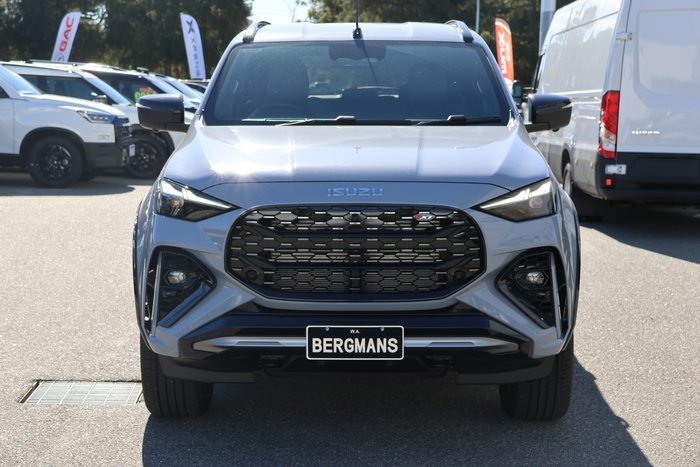 2025 Isuzu MU-X X-TERRAIN