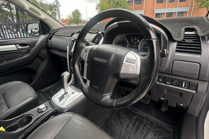 2017 Isuzu MU-X LS-T