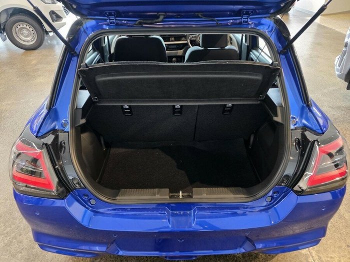 2025 Suzuki Swift Hybrid Plus