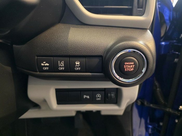 2025 Suzuki Swift Hybrid Plus