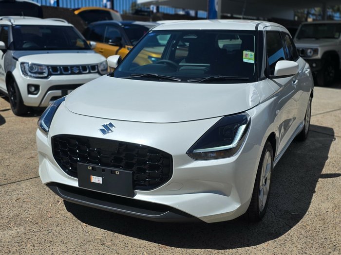 2025 Suzuki Swift Hybrid Plus