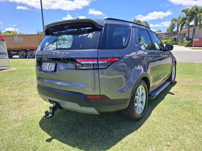 2017 Land Rover Discovery TD6 First Edition