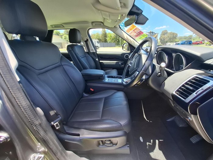 2017 Land Rover Discovery TD6 First Edition