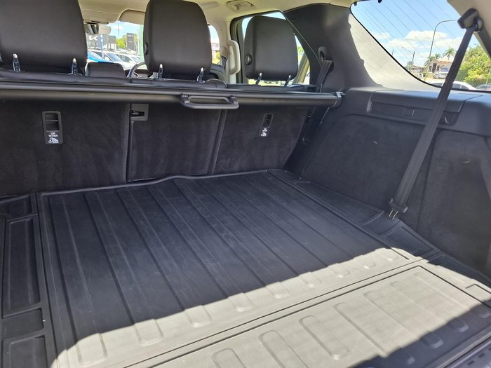 2017 Land Rover Discovery TD6 First Edition