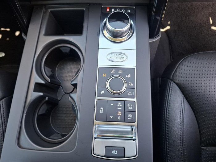 2017 Land Rover Discovery TD6 First Edition