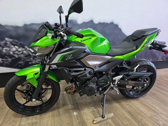 2025 Kawasaki 2025 KAWASAKI 500CC Z500 GREEN