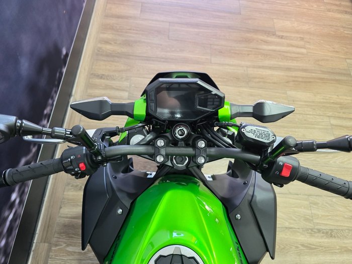 2025 Kawasaki 2025 KAWASAKI 500CC Z500 GREEN
