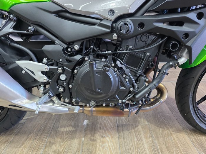 2025 Kawasaki 2025 KAWASAKI 500CC Z500 GREEN