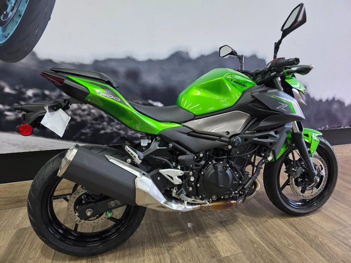 2025 Kawasaki 2025 KAWASAKI 500CC Z500 GREEN