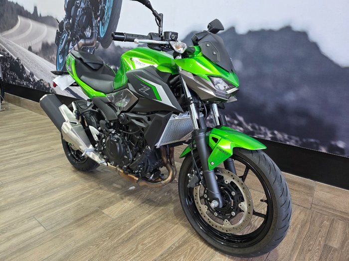 2025 Kawasaki 2025 KAWASAKI 500CC Z500 GREEN