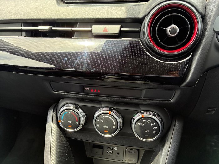 2024 Mazda 2 G15 Evolve