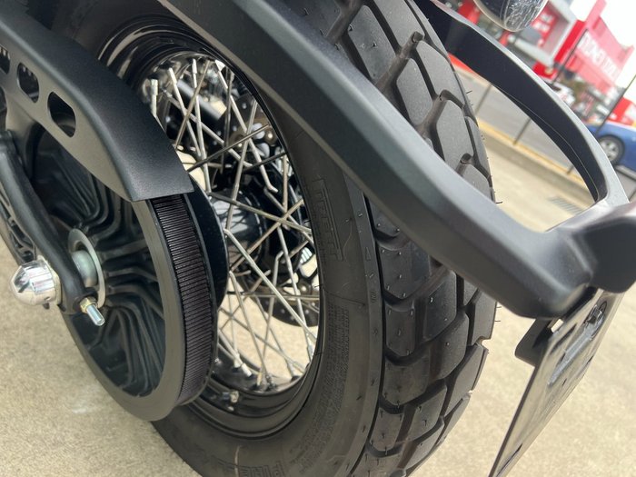 2021 Indian SCOUT BOBBER TWENTY THUNDER BL BLACK