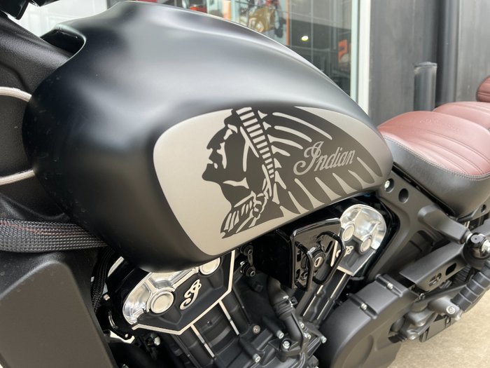 2021 Indian SCOUT BOBBER TWENTY THUNDER BL BLACK