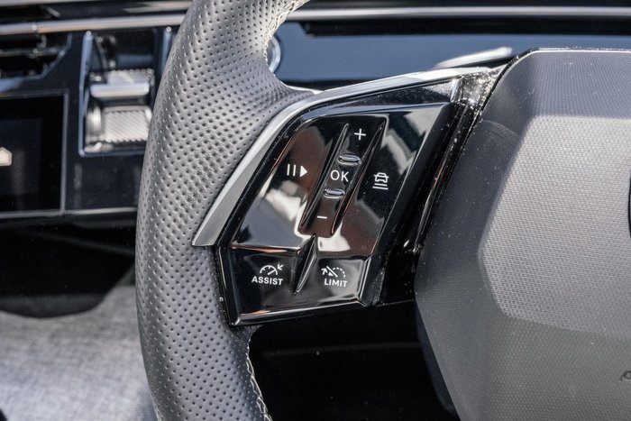 2024 Peugeot 3008 GT Hybrid