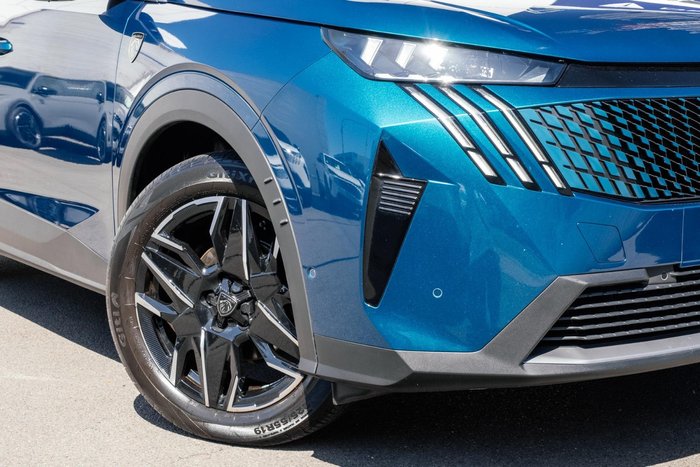 2024 Peugeot 3008 GT Hybrid