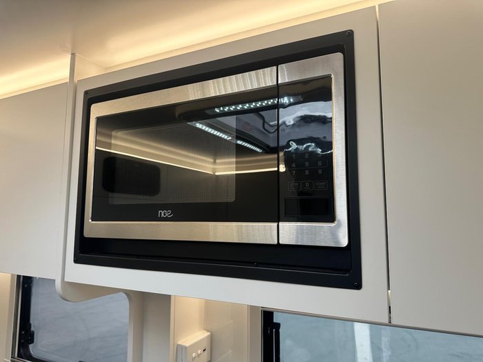 2025 New Age Caravans Big Red 20 Ft Slider My25