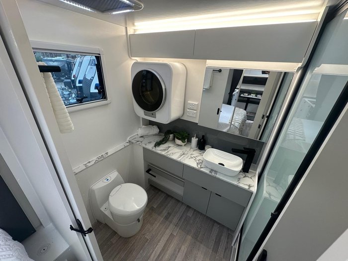 2025 New Age Caravans Big Red 20 Ft Slider My25