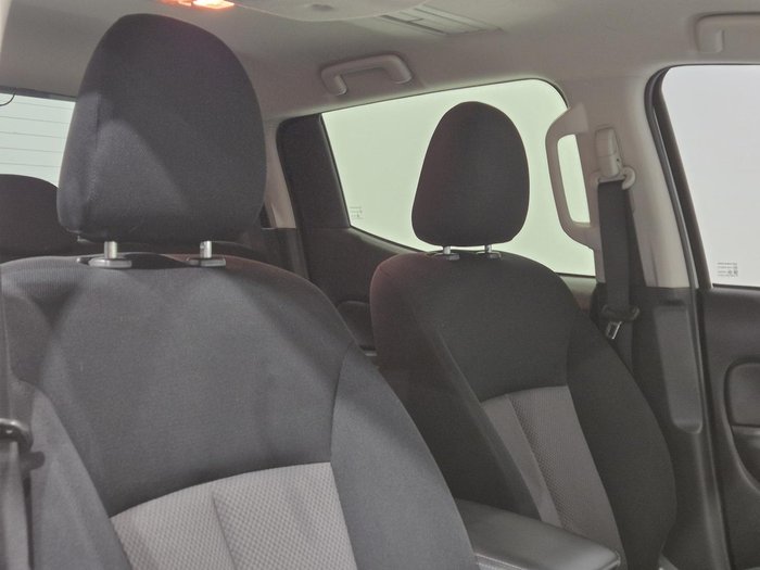 2021 Mitsubishi Triton GLX-R MR MY22 4X4 Dual Range White