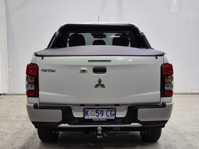 2021 Mitsubishi Triton GLX-R MR MY22 4X4 Dual Range White