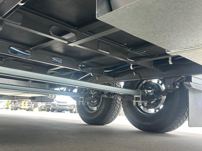 2025 New Age Caravans Manta Ray 19 Ft Er My26